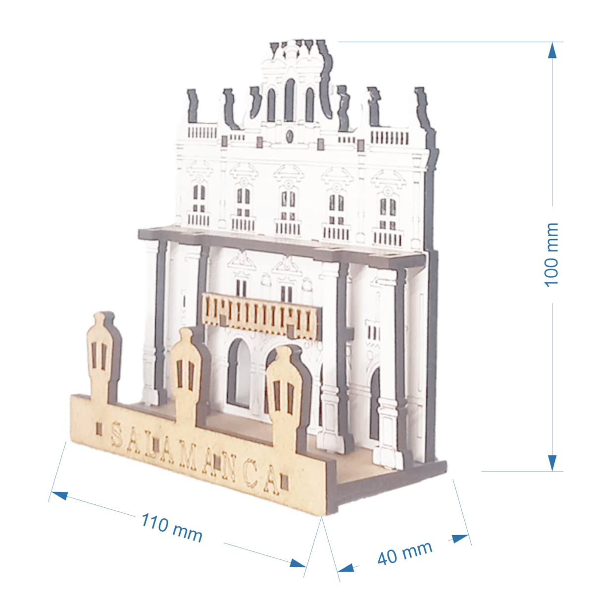 Plaza Mayor de Salamanca. Medidas. Artimadera