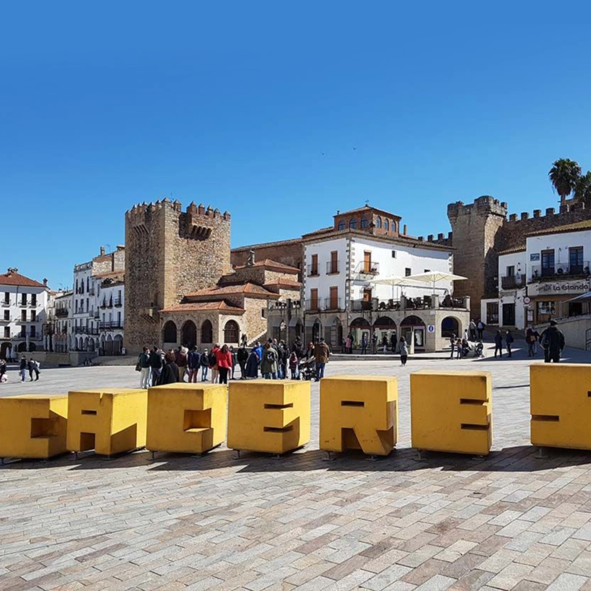 Cáceres. Letras