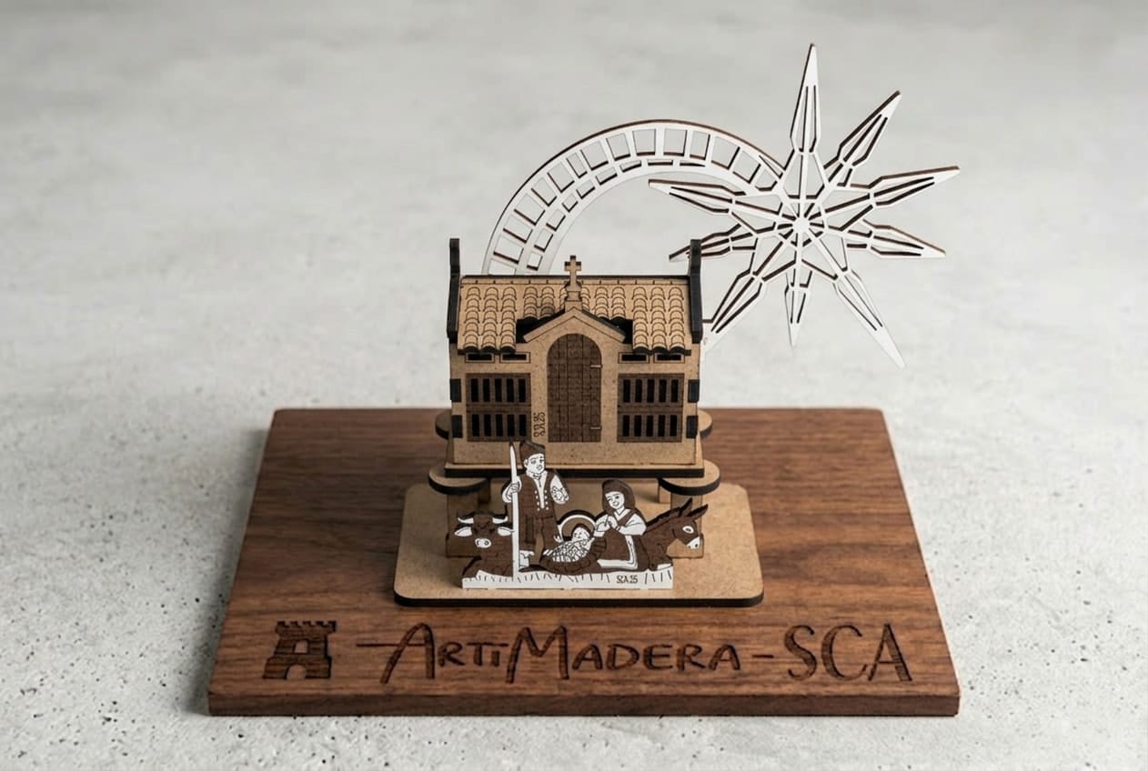 Regalos corporativos en madera para Navidad