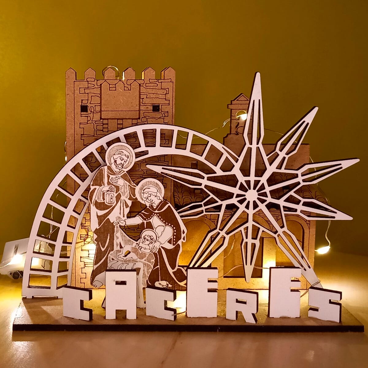 Portal de Belen_Caceres_iluminado
